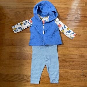 Carter's Outfit